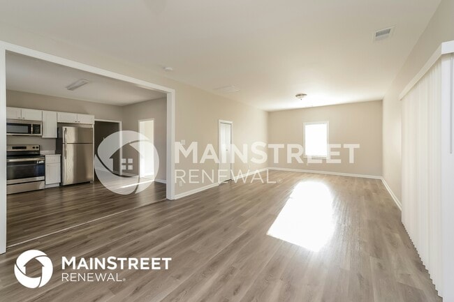 320 W Steele St, Gibsonville, NC 27249 - photo 4