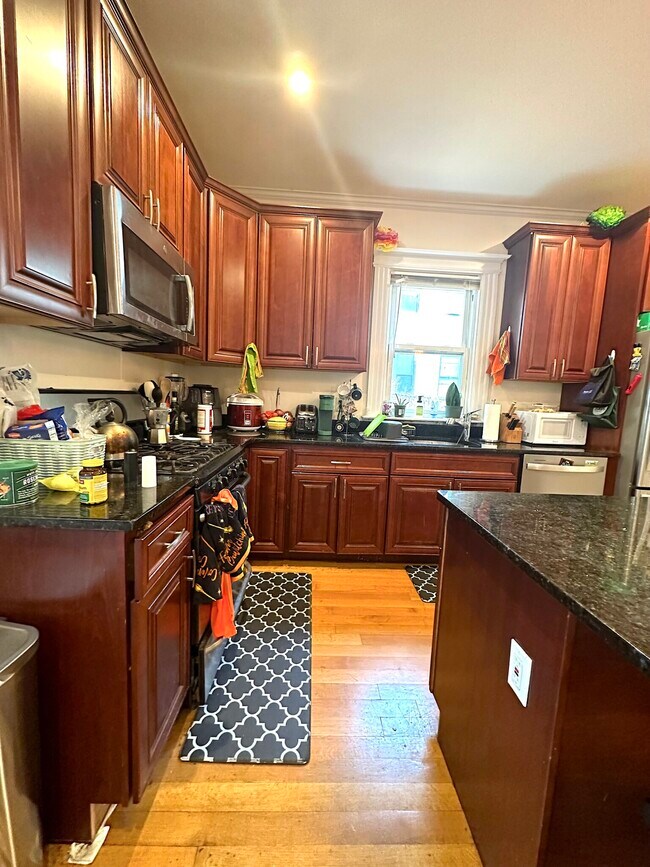 11 Henshaw St unit 3, Brighton, MA 02135 - photo 3