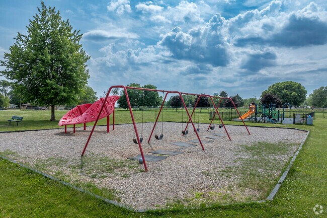 Thomasboro Grade School has 134 students.