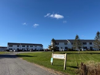 398 Old County Rd, Hampden, ME 04444