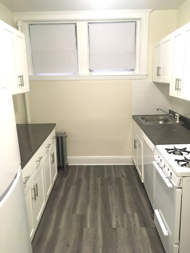 1629 Commonwealth Ave unit 4, Brighton, MA 02135 - photo 4