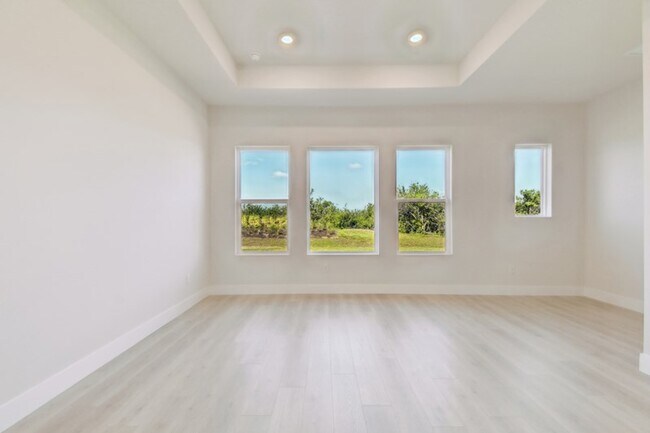 18172 Foxtail Loop unit 36449460, Venice, FL 34293 - photo 5