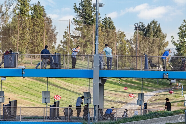 Alhambra Golf Course is a relaxed, 18-hole golf course that Alhambra Vista residents can enjoy every day, all day.