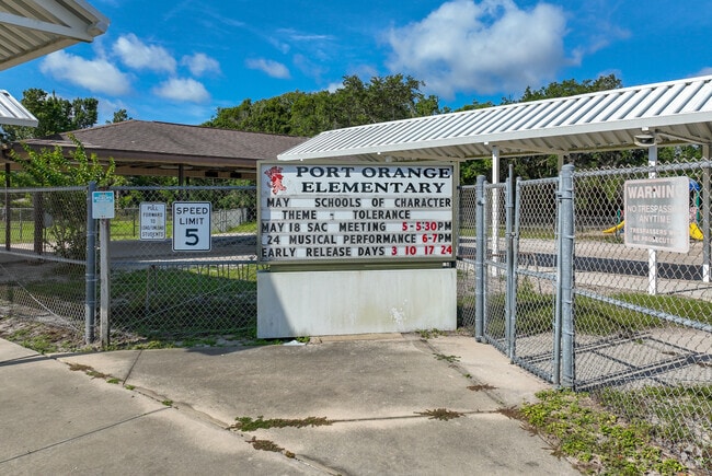 Port Orange Elementary School Is Located On Dunlawton Avenue.