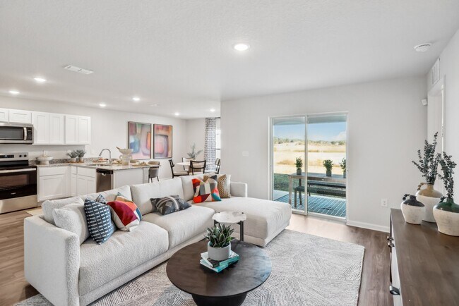 1252 Stone Ridge Cir, Sebring, FL 33870 - photo 3