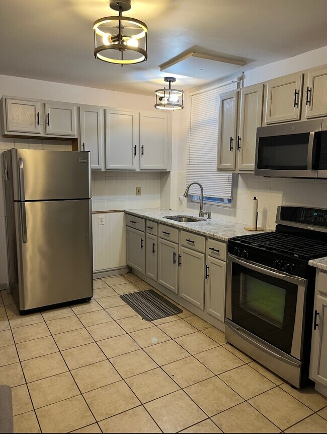 128 W Chestnut St, West Chester, PA 19380 - photo 5