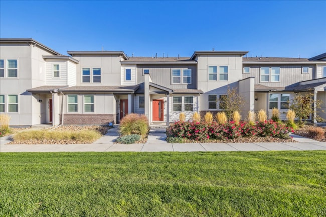 19219 E 64th Ave, Denver, CO 80249 - photo 2