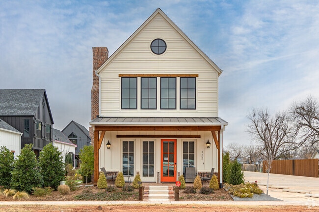 The median home price in Edmond is $375,000.