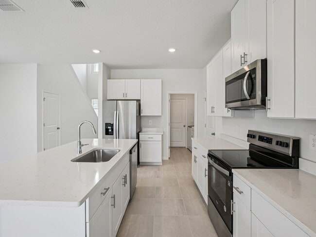 1820 Brekey Way, Zephyrhills, FL 33541 - photo 6