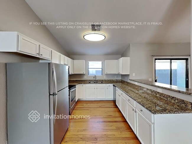 8910 W Vale Dr, Phoenix, AZ 85037 - photo 7