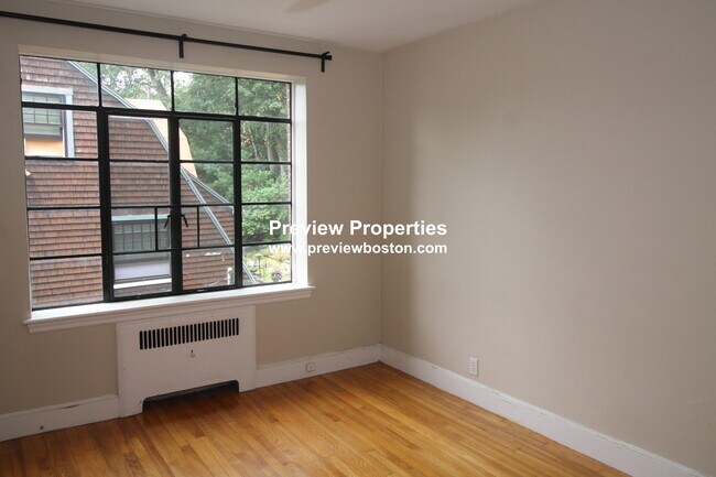 97 Strathmore Rd unit 7, Brighton, MA 02135 - photo 3