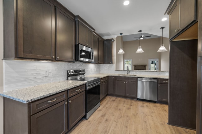 1908 Gracie Bug Lp, Murfreesboro, TN 37128 - photo 2