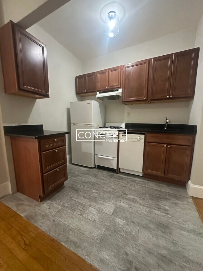 38 Hemenway St unit 14GC, Boston, MA 02115 - photo 6
