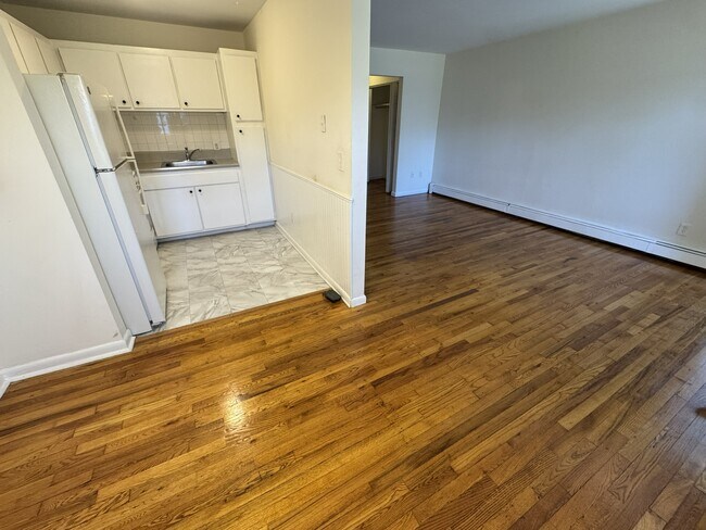 56 Myrtle Ave, Long Branch, NJ 07740 - photo 3