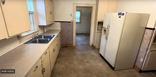 1026 Oxford Ave unit 1, Eau Claire, WI 54703 - photo 4