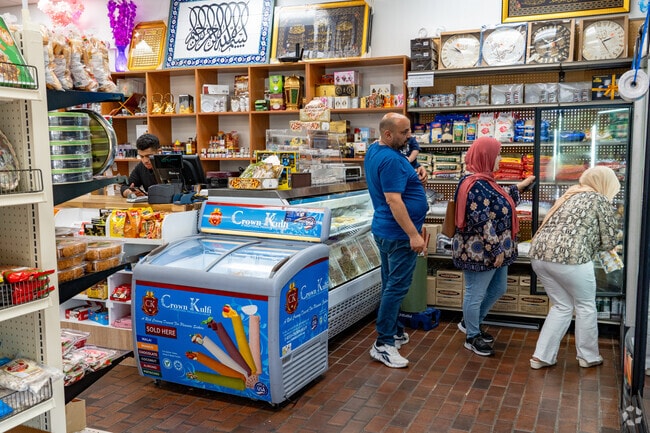 You should source your Halal grocery items and international foods from Roanoke Grocery Market.