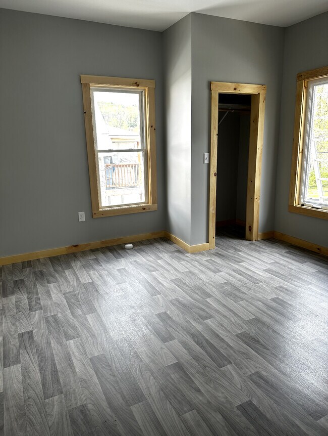 15 Third St Unit 1st Floor, Barre, VT 05641