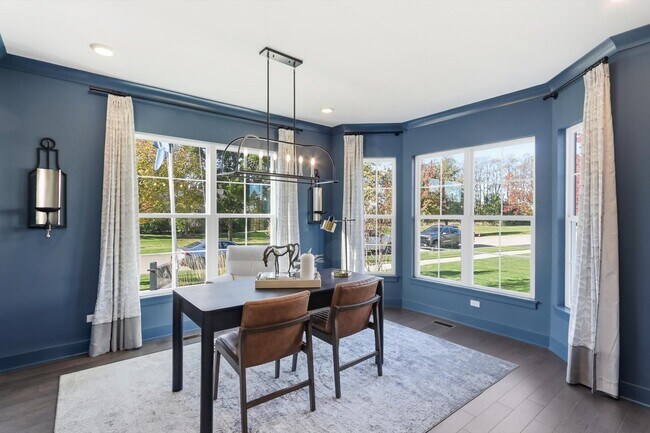 100 39th St unit 38566330, Downers Grove, IL 60515 - photo 7