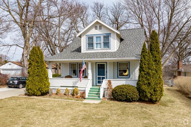 Bungalows are great for first-time home buyers in Keystone.