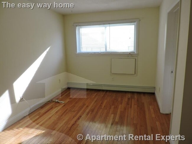 17 Pine St unit 1, Cambridge, MA 02139 - photo 4