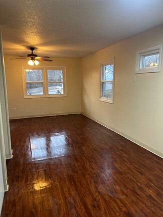 4 Wren Dr Unit 6 Wren Drive, Lake Ozark, MO 65049