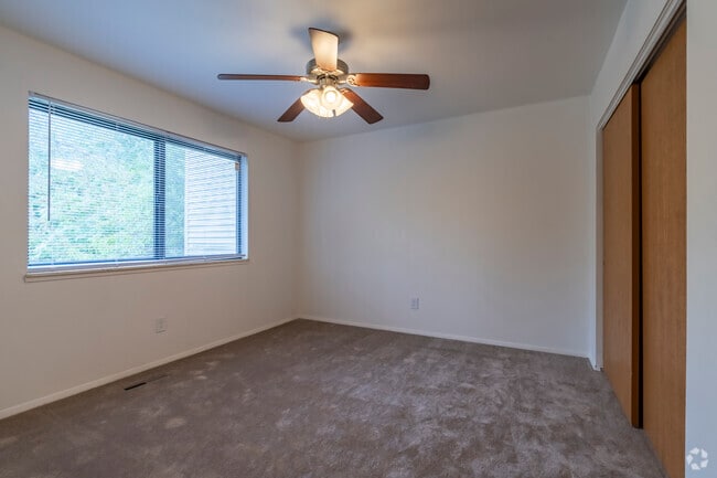 3BR, 1.5BA - 1,125SF - Bedroom 2