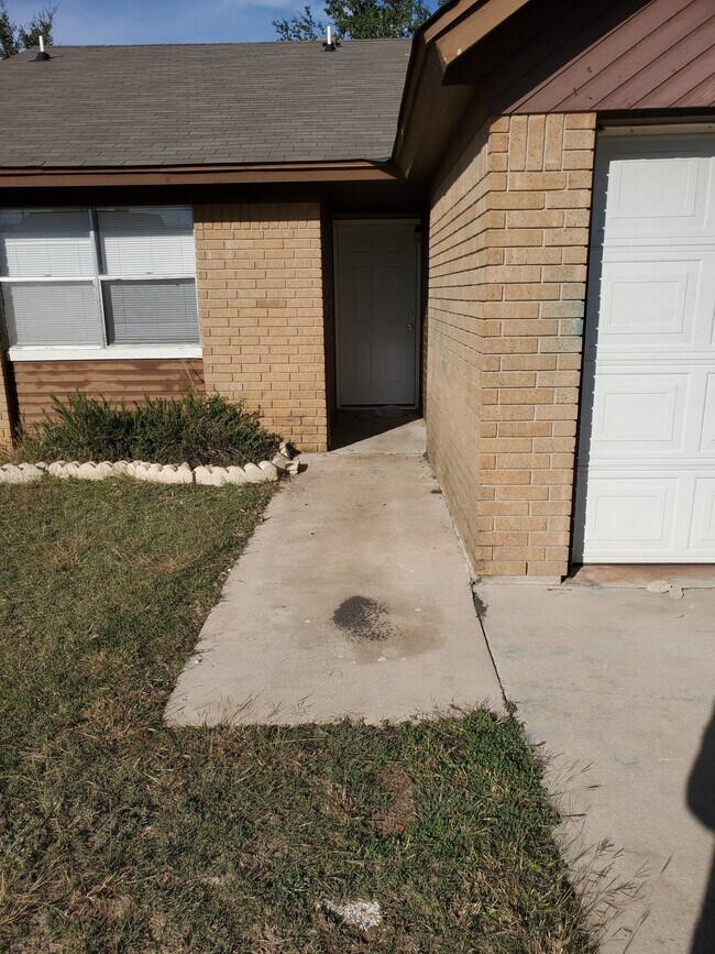 210 Sorrell Dr unit A, Copperas Cove, TX 76522 - photo 3