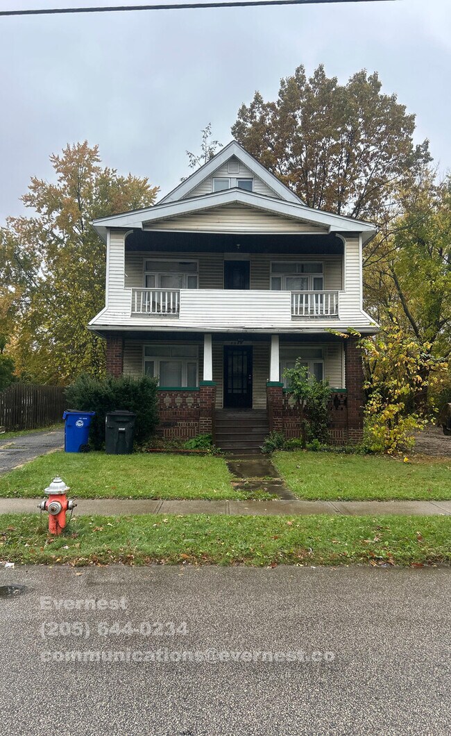 3046 E 130th St, Cleveland, OH 44120