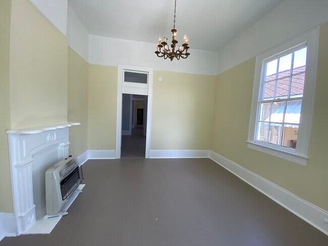 2727 Onzaga St, New Orleans, LA 70119 - photo 7