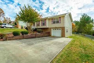 1220 20th St SE, Cleveland, TN 37311