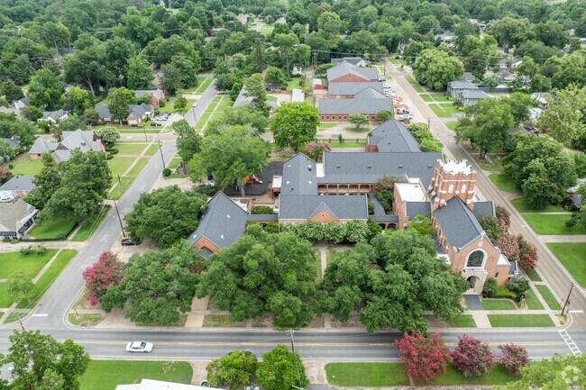 Episcopal values are integral to Grace Episcopal School's rich curriculum.