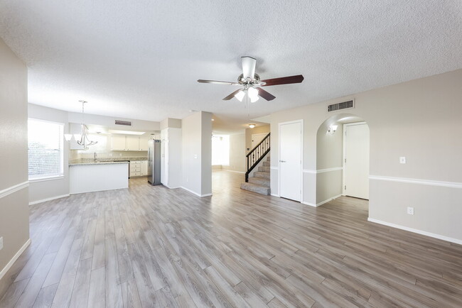 3614 E Utopia Rd, Phoenix, AZ 85050 - photo 7