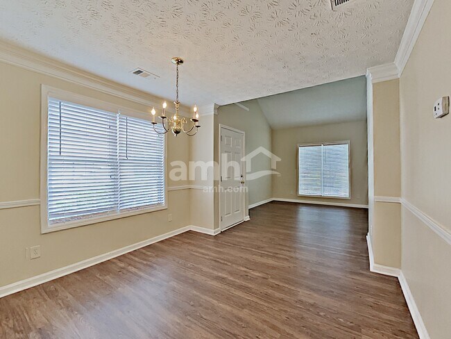 2259 Ligney Creek Ln, Snellville, GA 30039 - photo 6