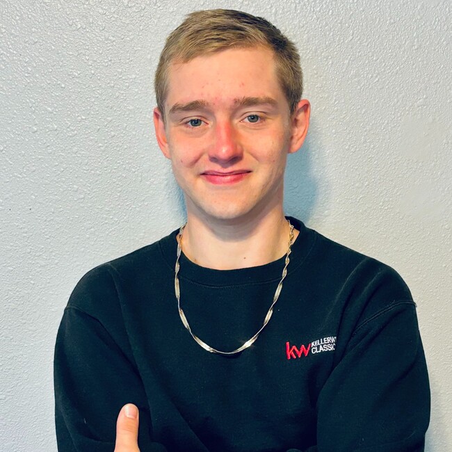 Agent Photo