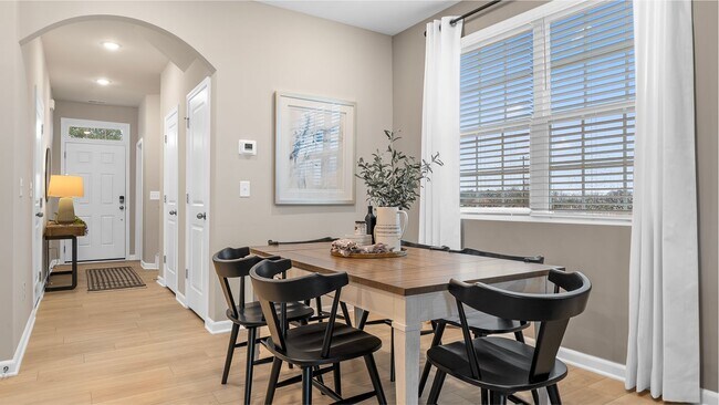 1294 Candlebrook Ct, Boiling Springs, SC 29316 - photo 5