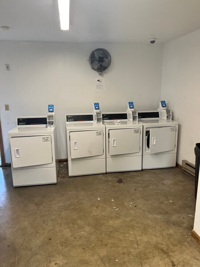 Pine View, Desloge, MO 63601 - photo 2