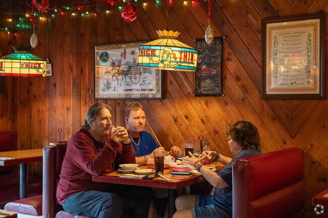 Sandalfoot Cove residents enjoy visiting Thick and Thin for their unique style of pizza.