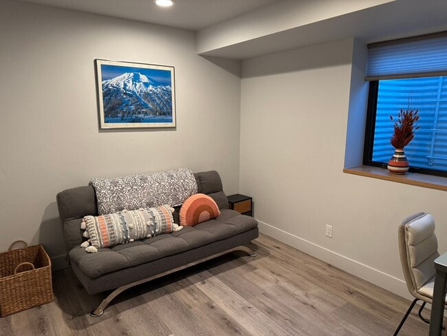 1474 NW Fresno Ave, Bend, OR 97701 - photo 5