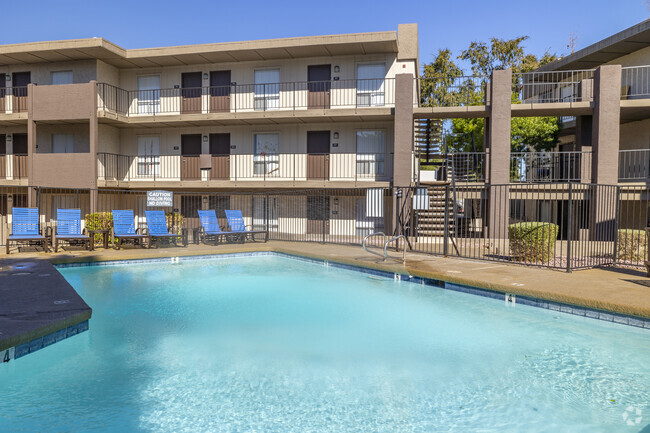 North Swimming Pool
