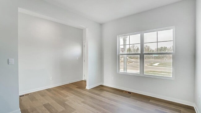 2804 Piatt Crest Dr, Delaware, OH 43015 - photo 3