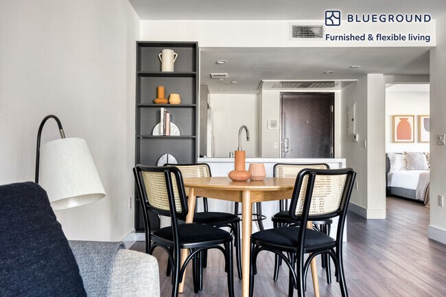 1539 Purdue Ave unit FL3-ID620, Los Angeles, CA 90025 - photo 5