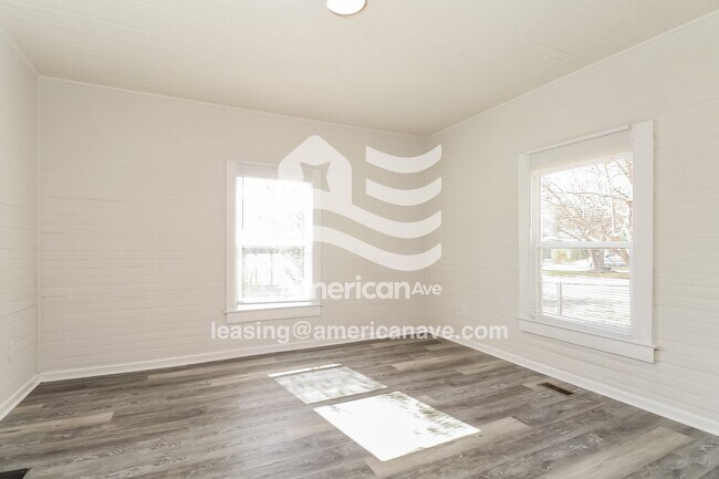 101 Spruce St, Gaffney, SC 29340 - photo 5