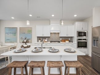 30 Village Edge, Lillington, NC 27546