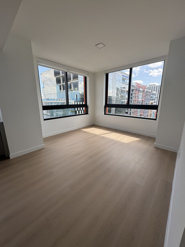 226 NW 33rd St Unit B3, Miami, FL 33127