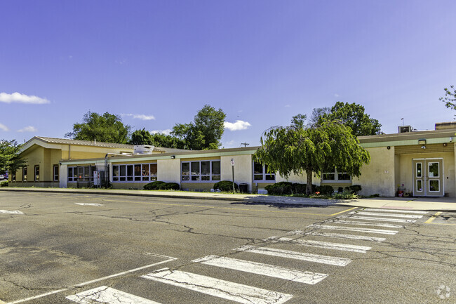 Bragg School is a highly rated, public school located in Chester, NJ.