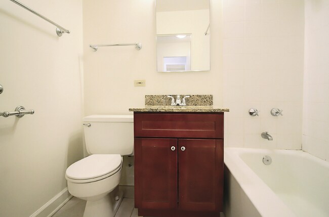 1407 N Lake Shore Dr, Chicago, IL 60610 - photo 7