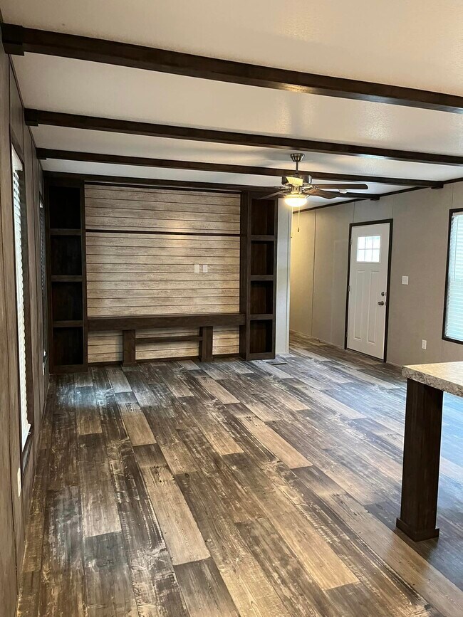 117 Betty St, Conroe, TX 77301 - photo 6