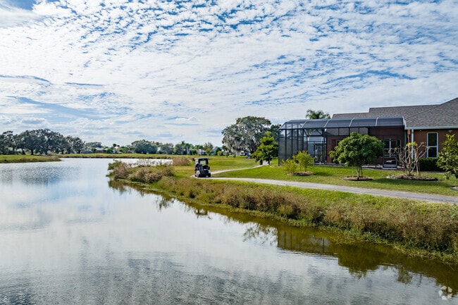 A golfer races to catch up with his foursome at The Oaks Golf & Community in Lake Toho.