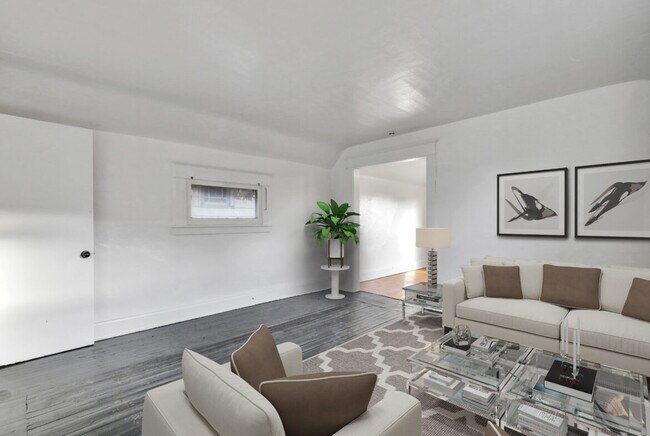 416 W Saginaw St unit 1st Floor, Lansing, MI 48933 - photo 4