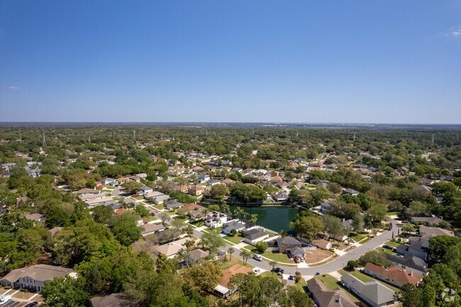 The Cobblestone neighborhood has a convenient location just a few miles outside of Jacksonville.